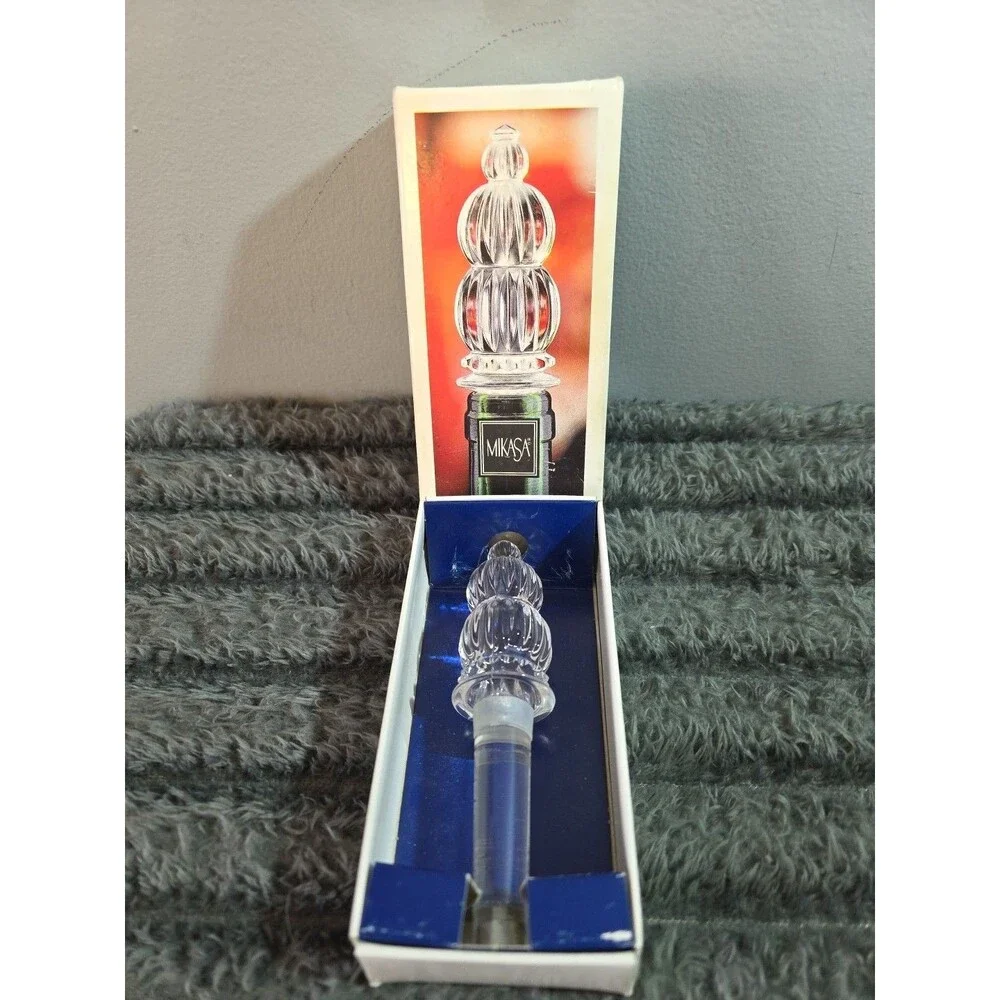 Vintage Mikasa Monterey Austrian Crystal Wine Bottle Stopper Decanter Top T8173